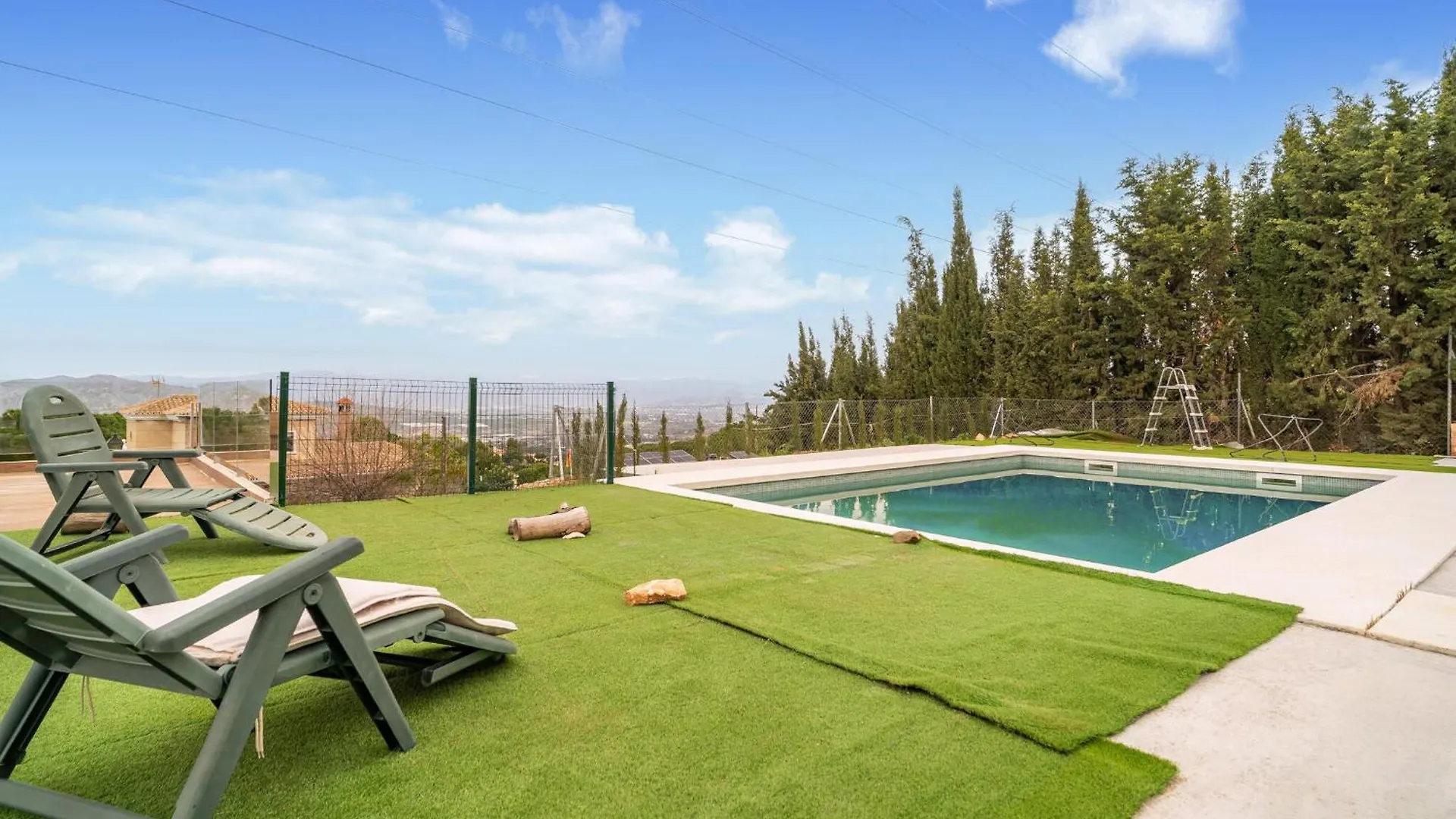 Awesome Home In Pinos De Alhaurin Alhaurin de la Torre Holiday home